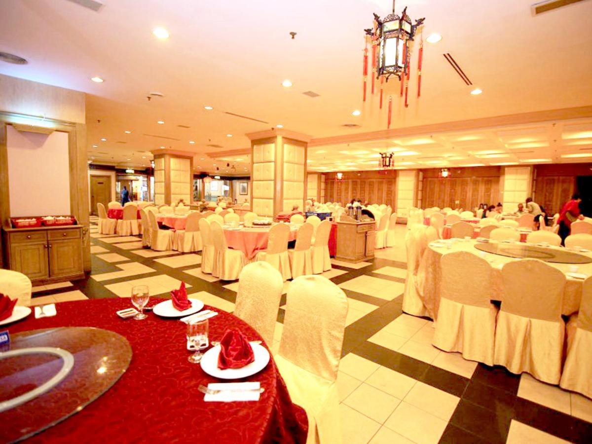 Grand Darul Makmur Hotel Kuantan Exterior photo