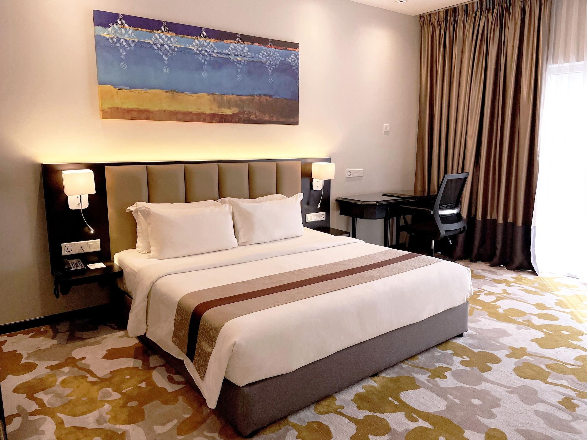 Grand Darul Makmur Hotel Kuantan Exterior photo
