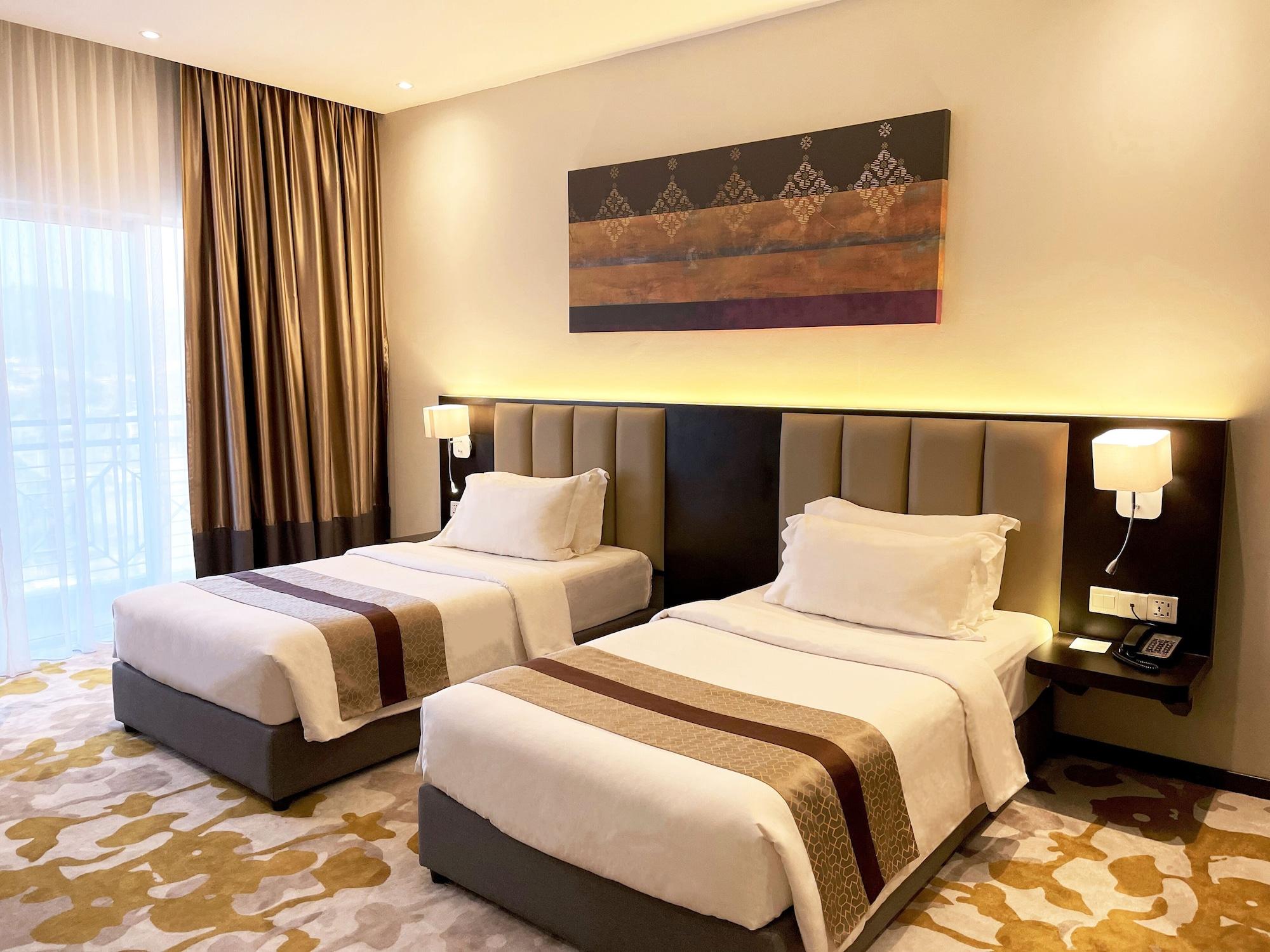 Grand Darul Makmur Hotel Kuantan Exterior photo