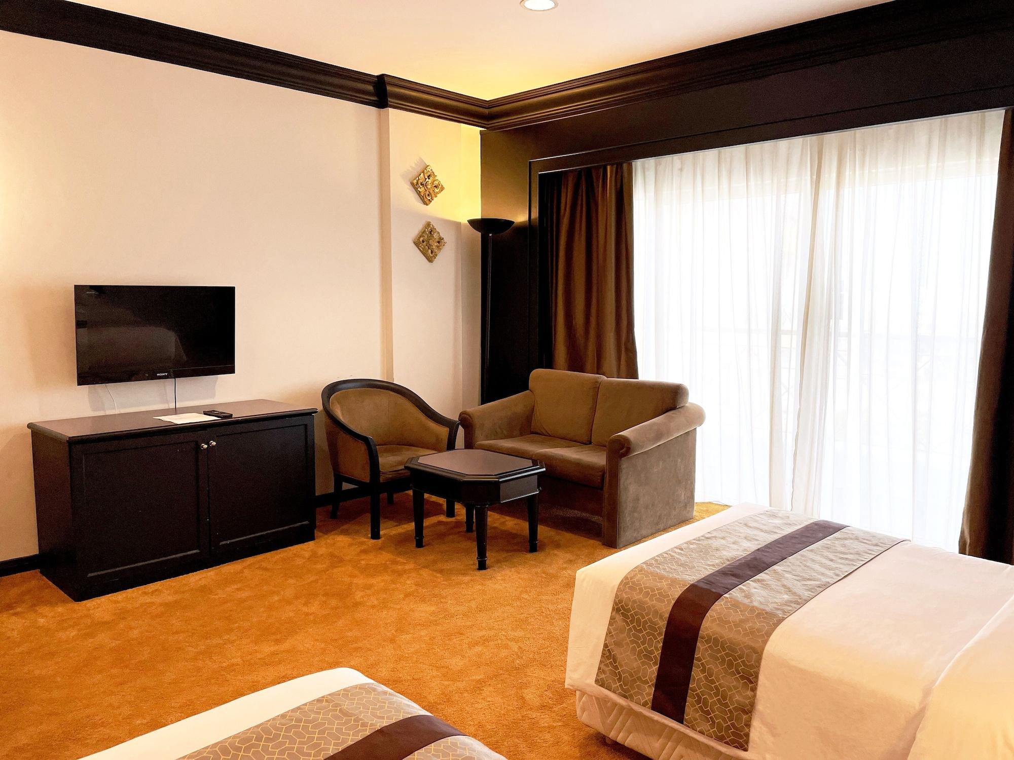 Grand Darul Makmur Hotel Kuantan Exterior photo