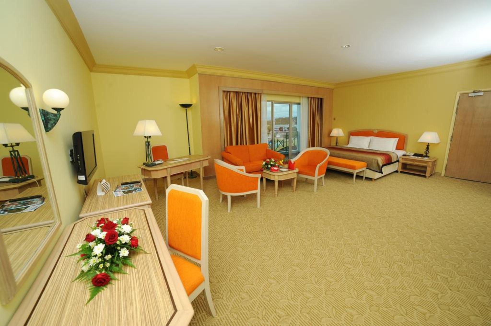 Grand Darul Makmur Hotel Kuantan Exterior photo