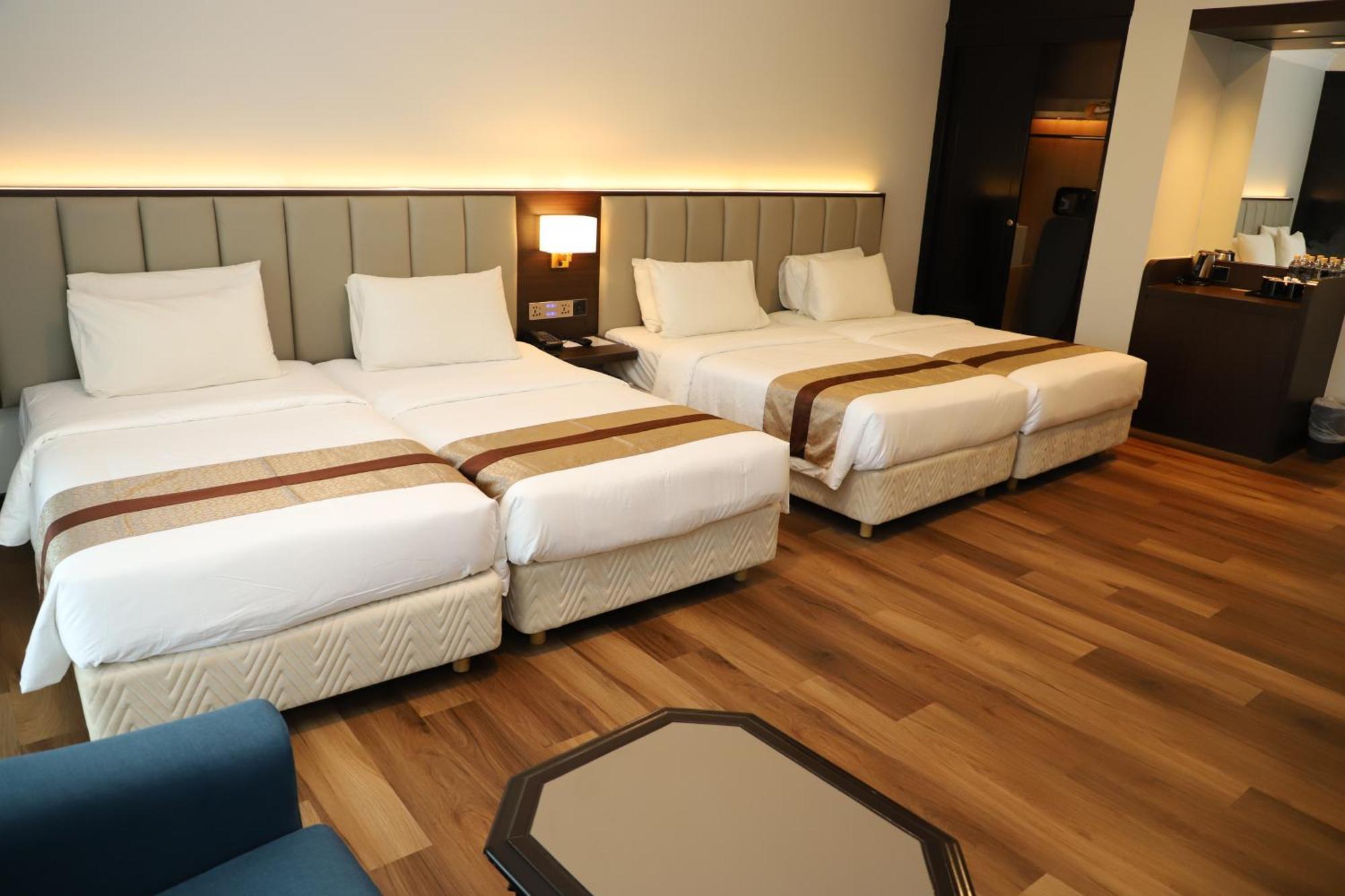 Grand Darul Makmur Hotel Kuantan Exterior photo